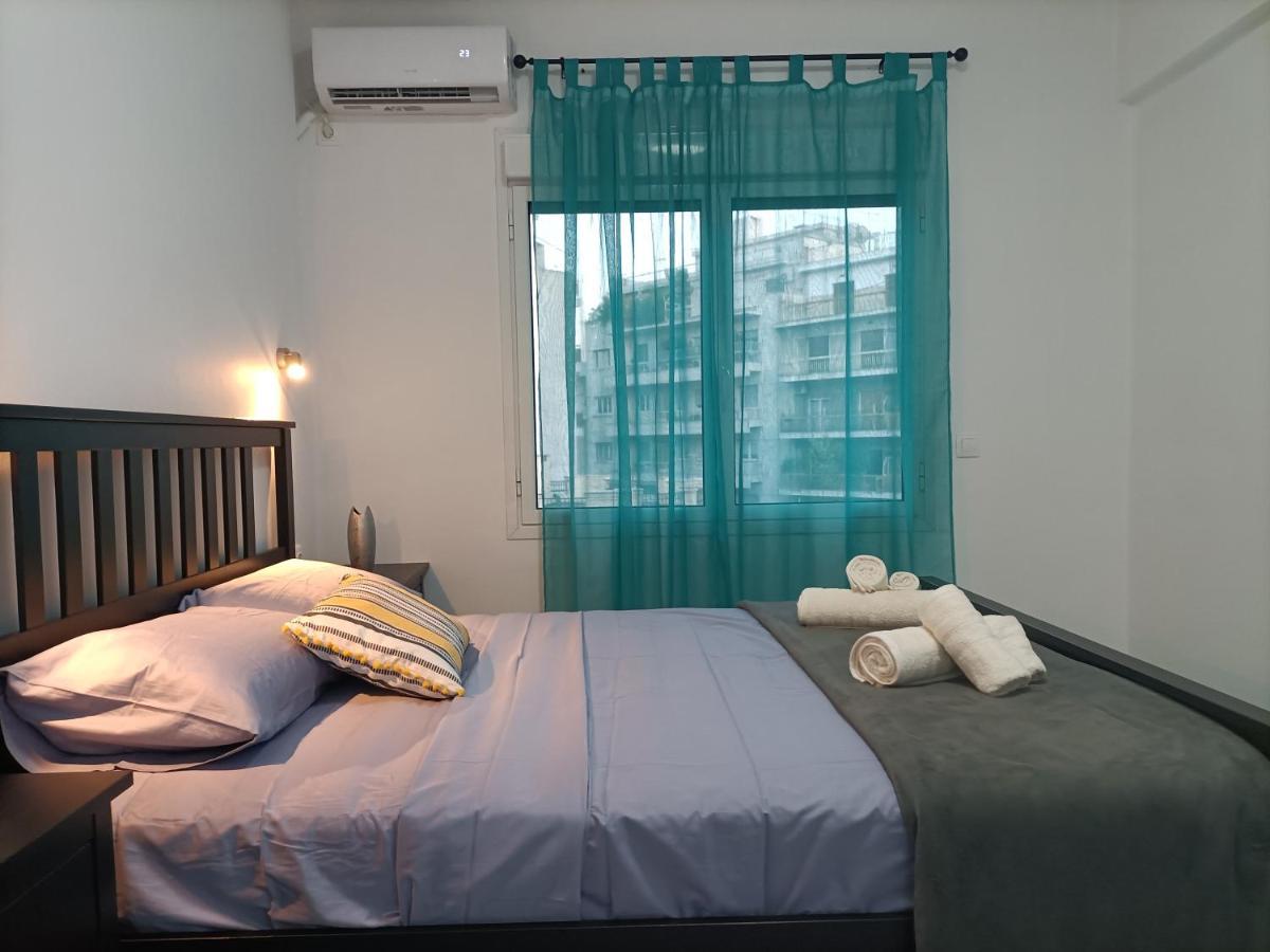 Appartamento City Adventures Atene Esterno foto