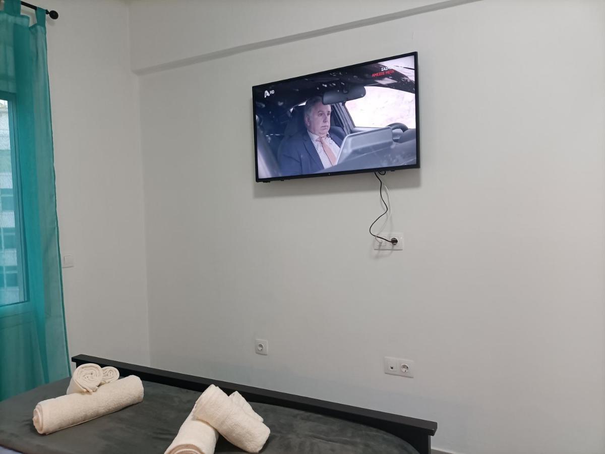 Appartamento City Adventures Atene Esterno foto