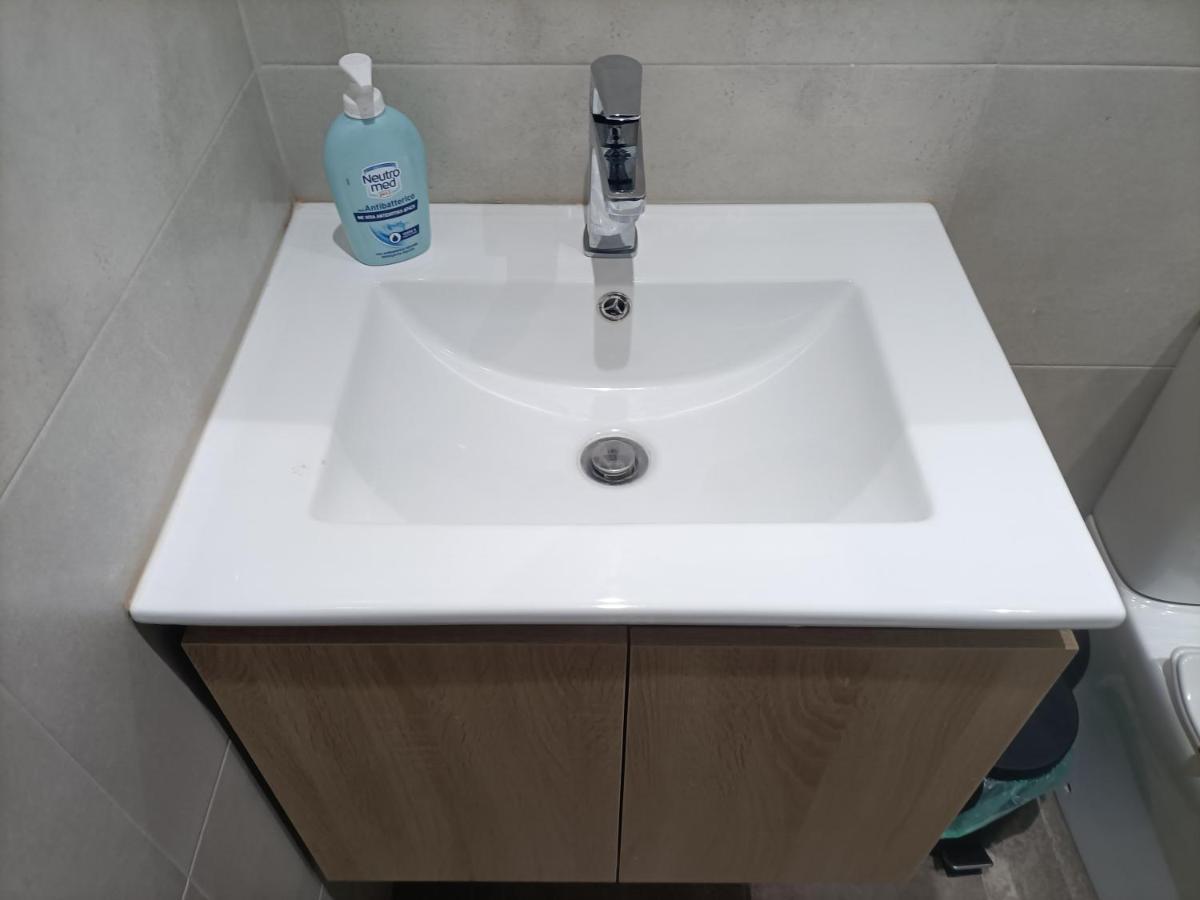 Appartamento City Adventures Atene Esterno foto